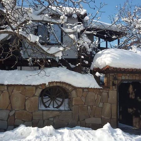 Семеен Хотел Национал Mineralni Bani Extérieur photo