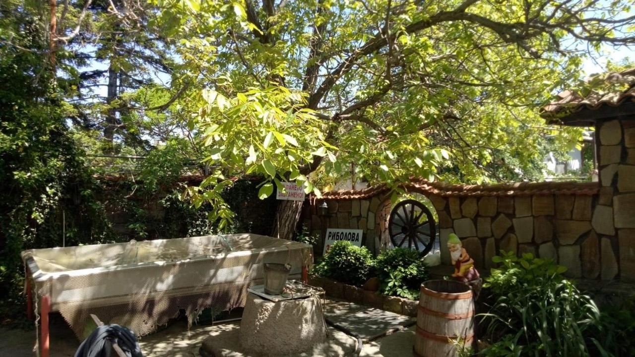 Семеен Хотел Национал Mineralni Bani Extérieur photo