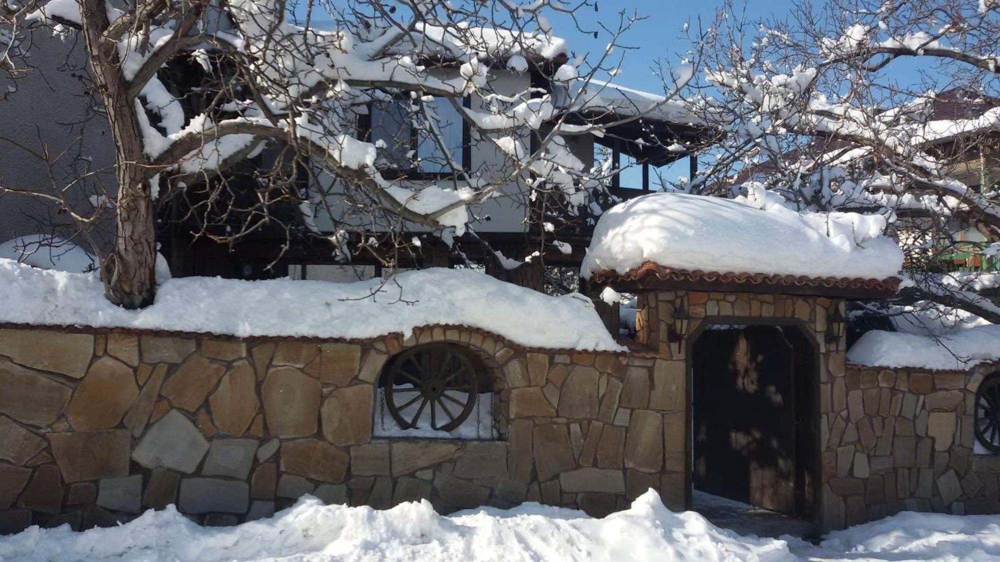 Семеен Хотел Национал Mineralni Bani Extérieur photo